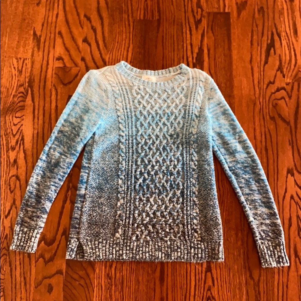 I am selling a John’s Bay blue sweater!